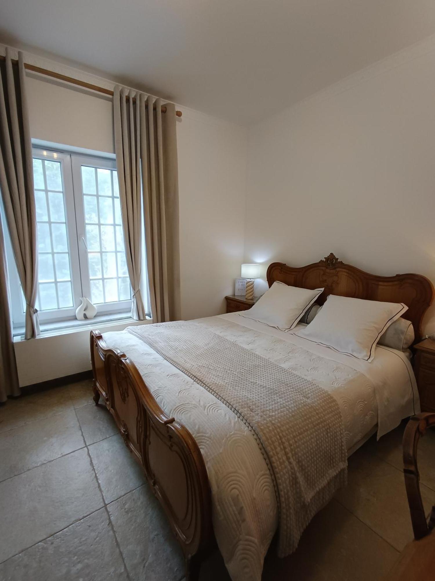 Bed and Breakfast Sleep And Dream Льеж Экстерьер фото